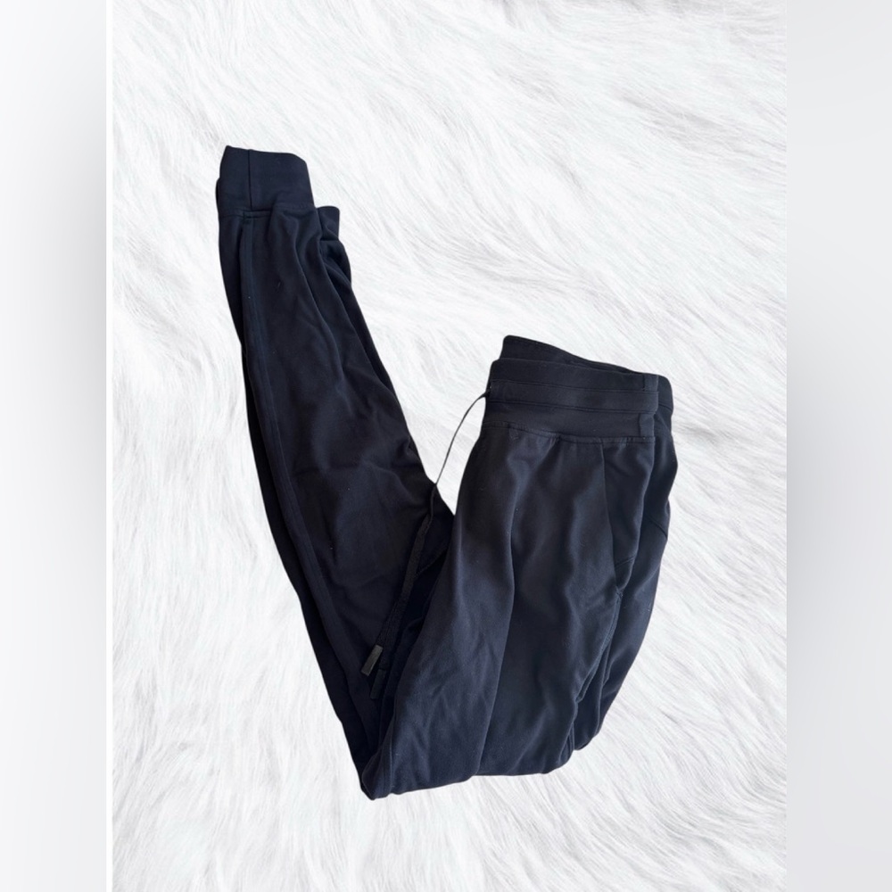Lululemon ready to rulu black joggers size 4